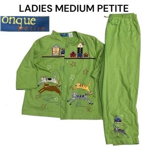 Ladies green medium petite cat pjs
